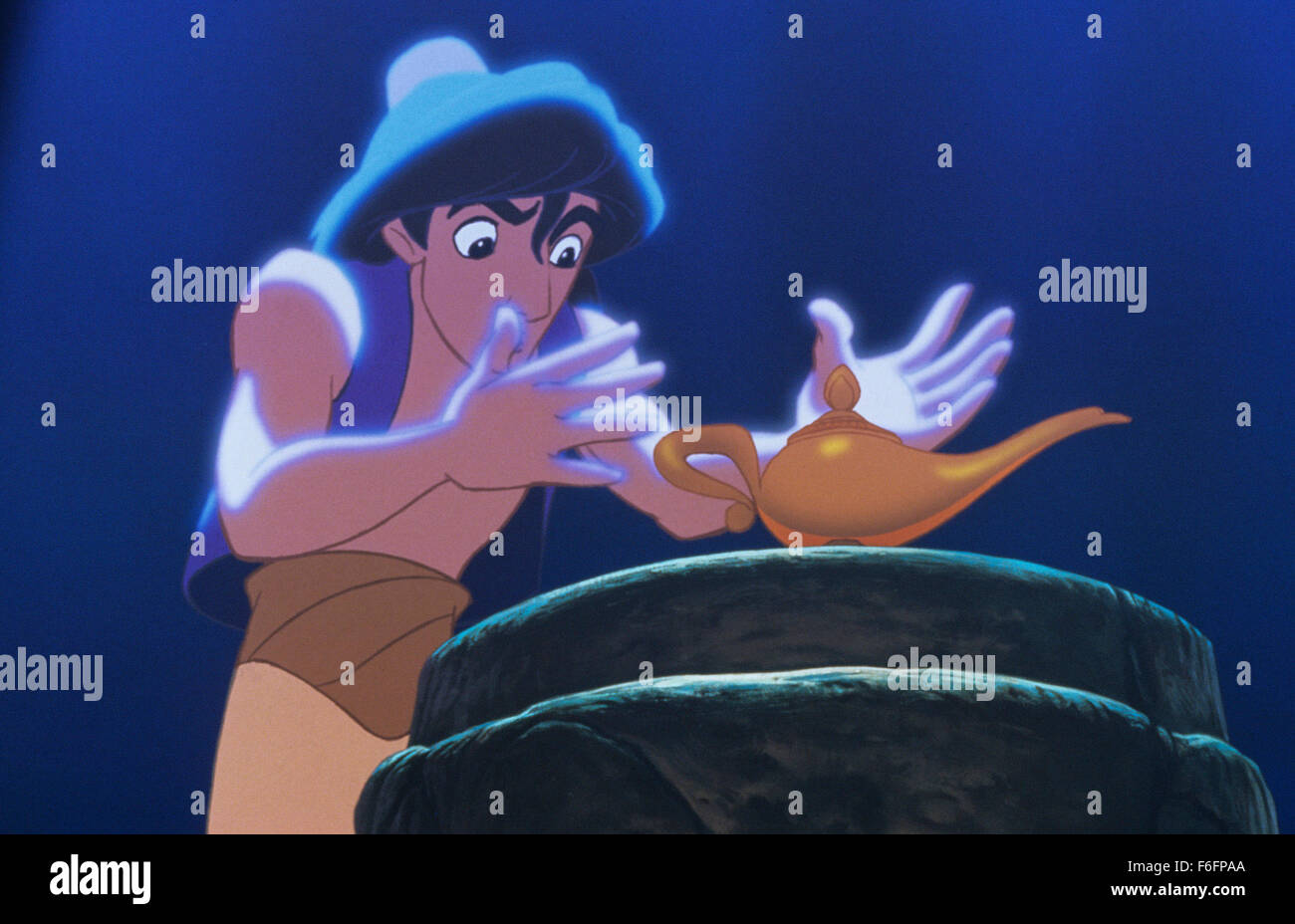 Juin 01, 1992 ; Hollywood, CA, USA ; droit d'un film d'animation de Disney 'Aladdin'. Banque D'Images