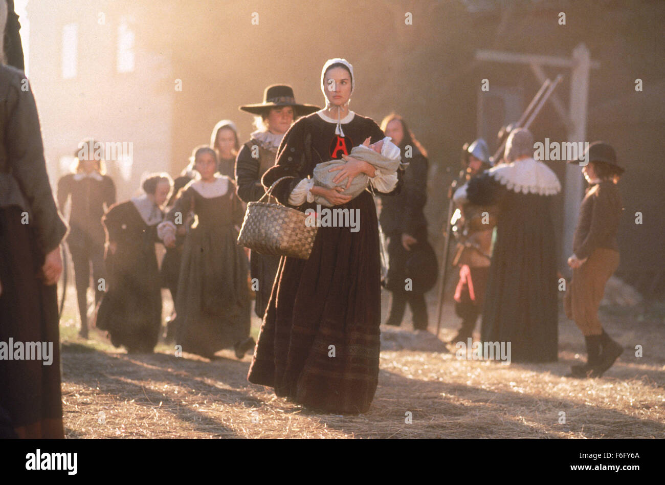 Nov 11, 1994 ; BC, Canada ; l'actrice Demi Moore comme Hester Prynne dans 'The Scarlet Letter'. Réalisé par Roland Joffe. Banque D'Images