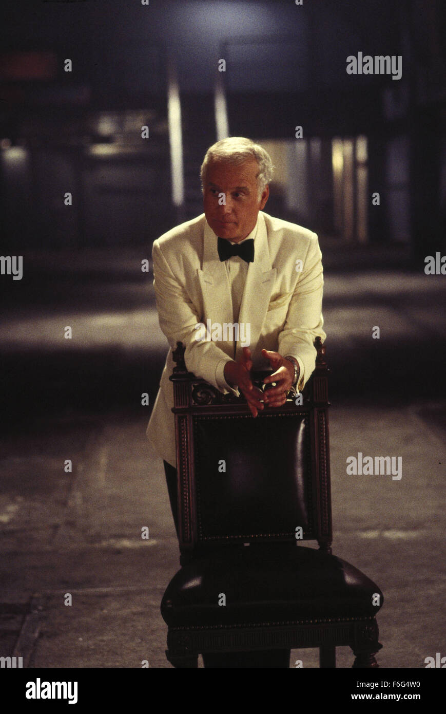 Nov 08, 1996 ; Los Angeles, CA, USA ; l'acteur Richard Dreyfuss comme Vic dans l'Larry Bishop écrit et réalisé, comédie dramatique "Temps de chien". Banque D'Images