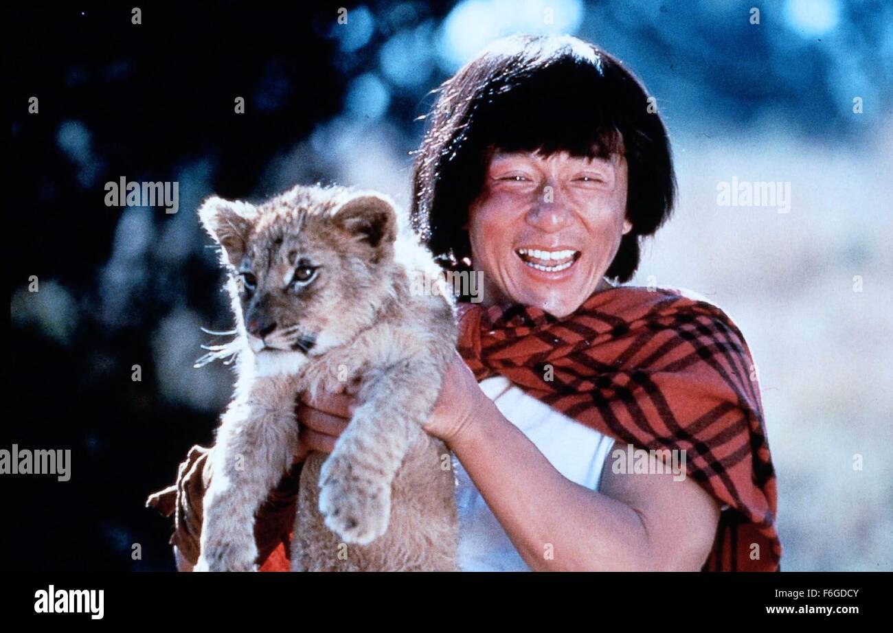 Déc 14, 1998 ; Hong Kong, Chine ; acteur Jackie Chan dans 'Qui suis-je ?" réalisé par lui-même et Benny Chan. Banque D'Images