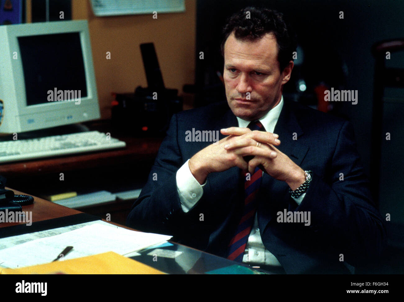 Nov 11, 1999 ; Hollywood, CA, USA ; l'acteur Michael Rooker comme le Capitaine Howard Cheney stars dans le nouveau thriller 'le collecteur d'.. (Crédit Image : ) Banque D'Images