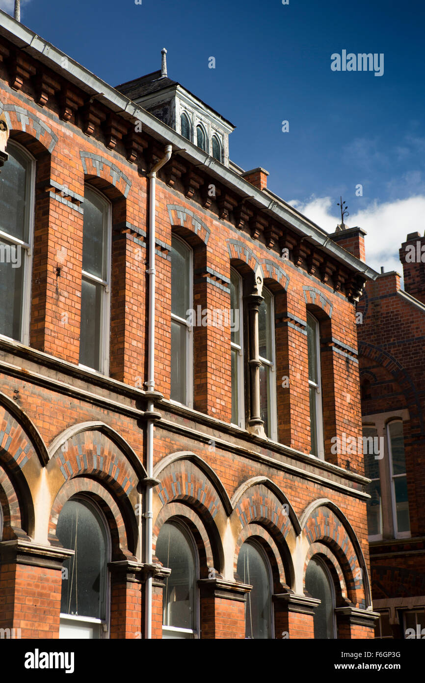 Royaume-uni, Angleterre, dans le Yorkshire, Hull, Posterngate, bâtiment en brique décorative sur Trinity House site Banque D'Images