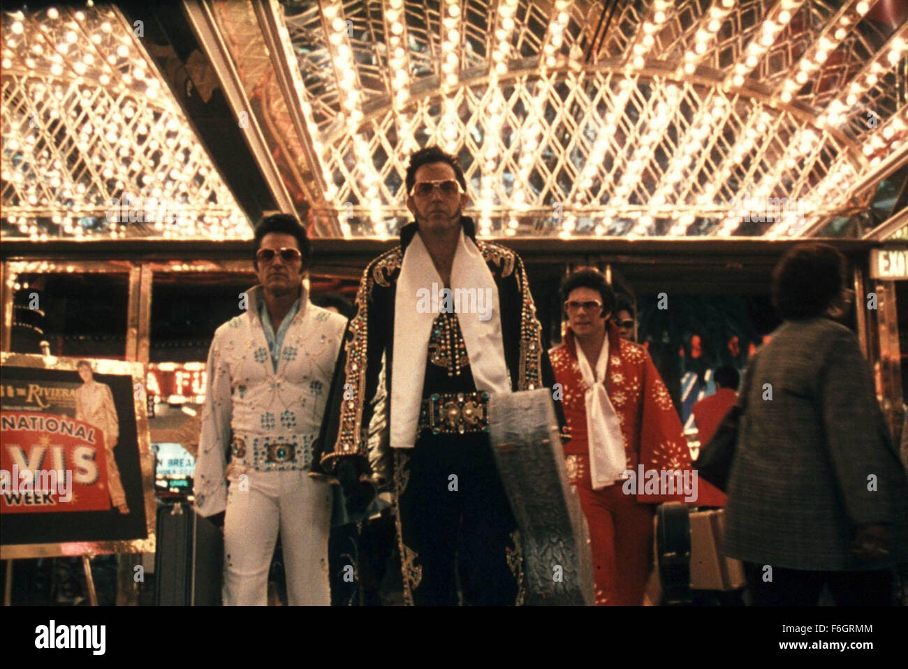 Jan 25, 2001 ; Hollywood, CA, USA ; KURT RUSSELL, Kevin Costner & CHRISTIAN SLATER sont une bande d'ex-condamnés qui rob un casino pendant la semaine dans 'convention Elvis Double Take'.. (Crédit Image : ) Banque D'Images