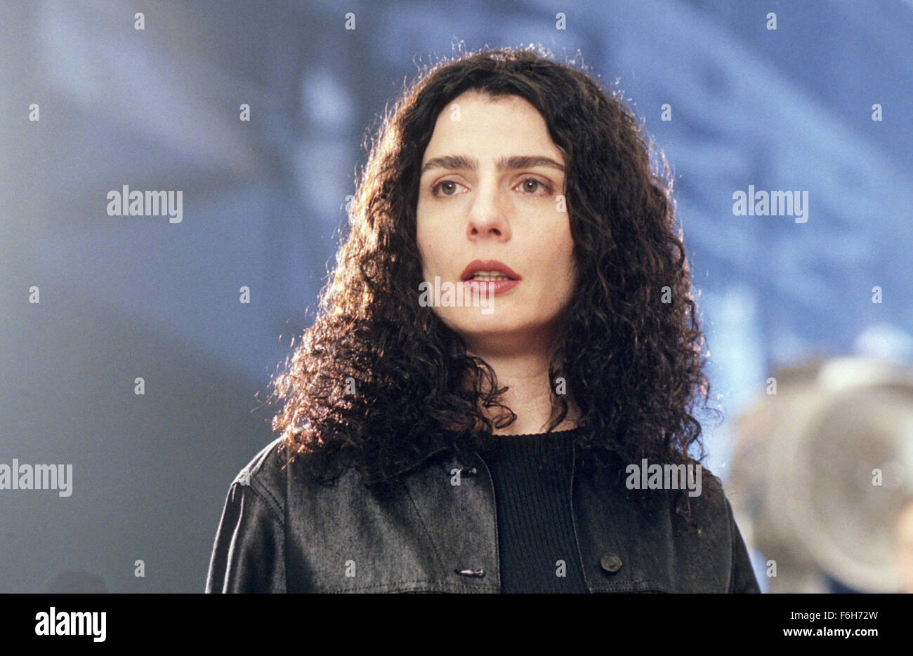 Mar 15, 2002 ; Paris, France ; Arsinee Khanjian comme Ani dans le drame ''Ararat'' réalisé par Atom Egoyan. Banque D'Images