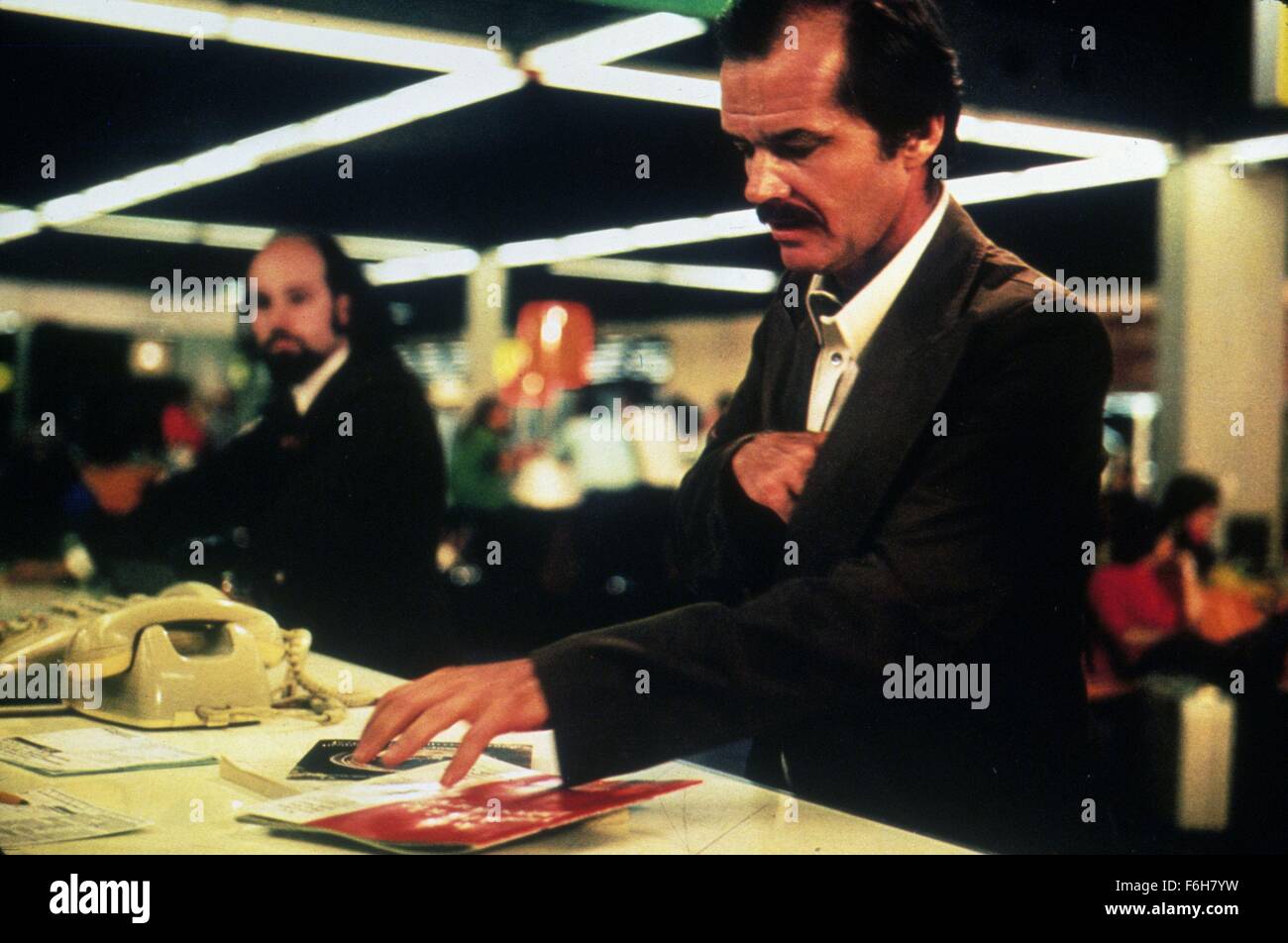 1975, le titre du film : PASSAGER, Directeur : Michelangelo Antonioni, Studio : MGM, Photo : AÉROPORT, Michelangelo Antonioni. (Crédit Image : SNAP) Banque D'Images