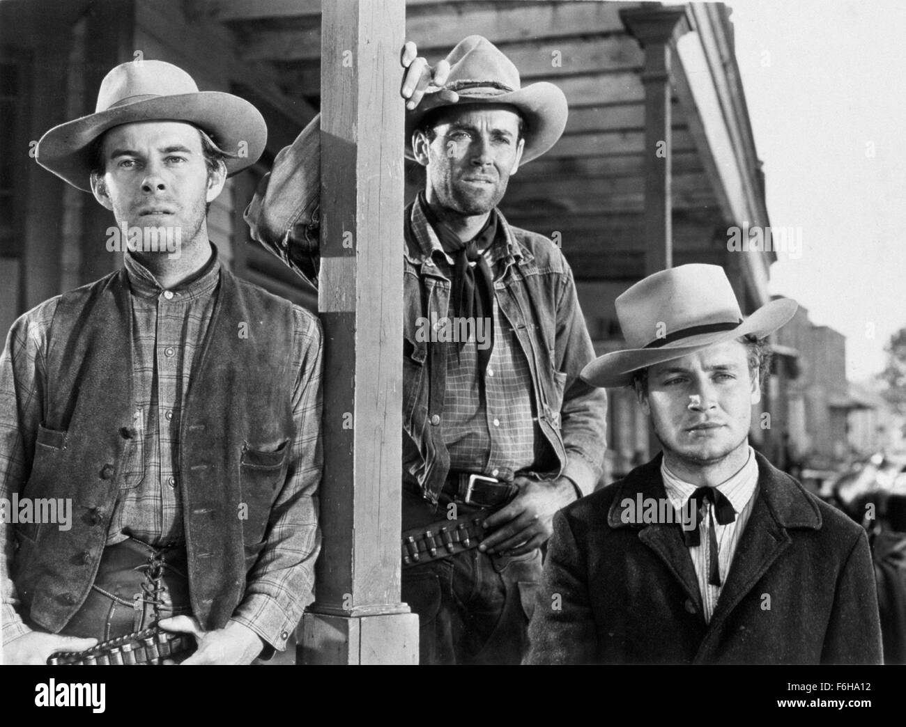 1943, le titre du film : OX, Réalisateur : William WELLMAN, Studio : FOX, Photo : Henry Fonda, Henry Morgan, TED NORD. (Crédit Image : SNAP) Banque D'Images