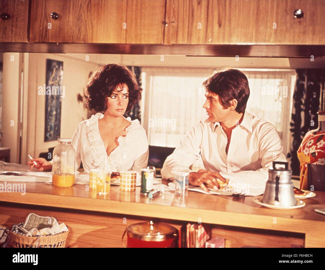 1970, le titre du film : SEUL JEU EN VILLE, Directeur : GEORGE STEVENS, Photo : Warren Beatty, GEORGE STEVENS, Elizabeth Taylor. (Crédit Image : SNAP) Banque D'Images