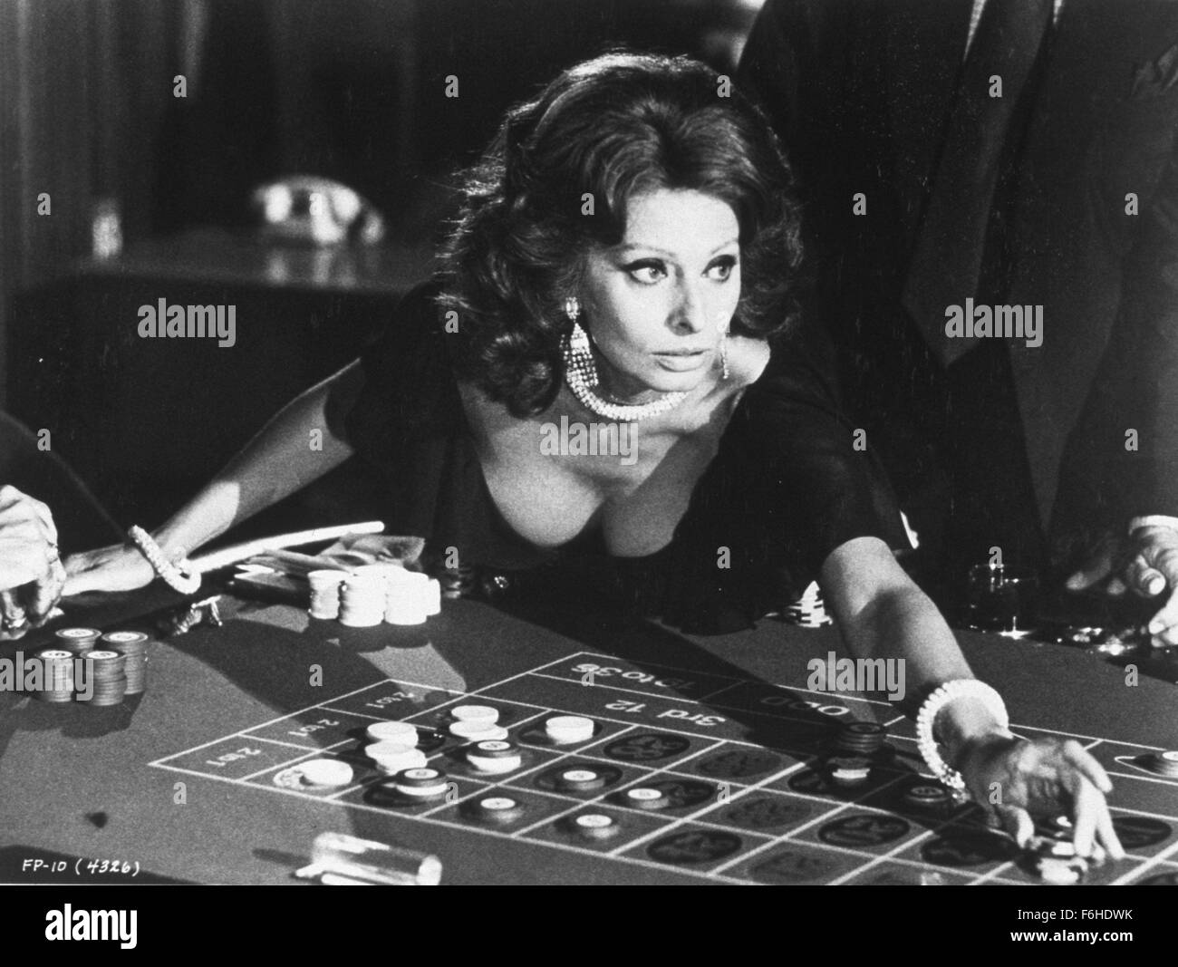 1979, le titre du film : la puissance de feu, Réalisateur : Michael Winner, Photo : Jeu, SOPHIA LOREN. (Crédit Image : SNAP) Banque D'Images