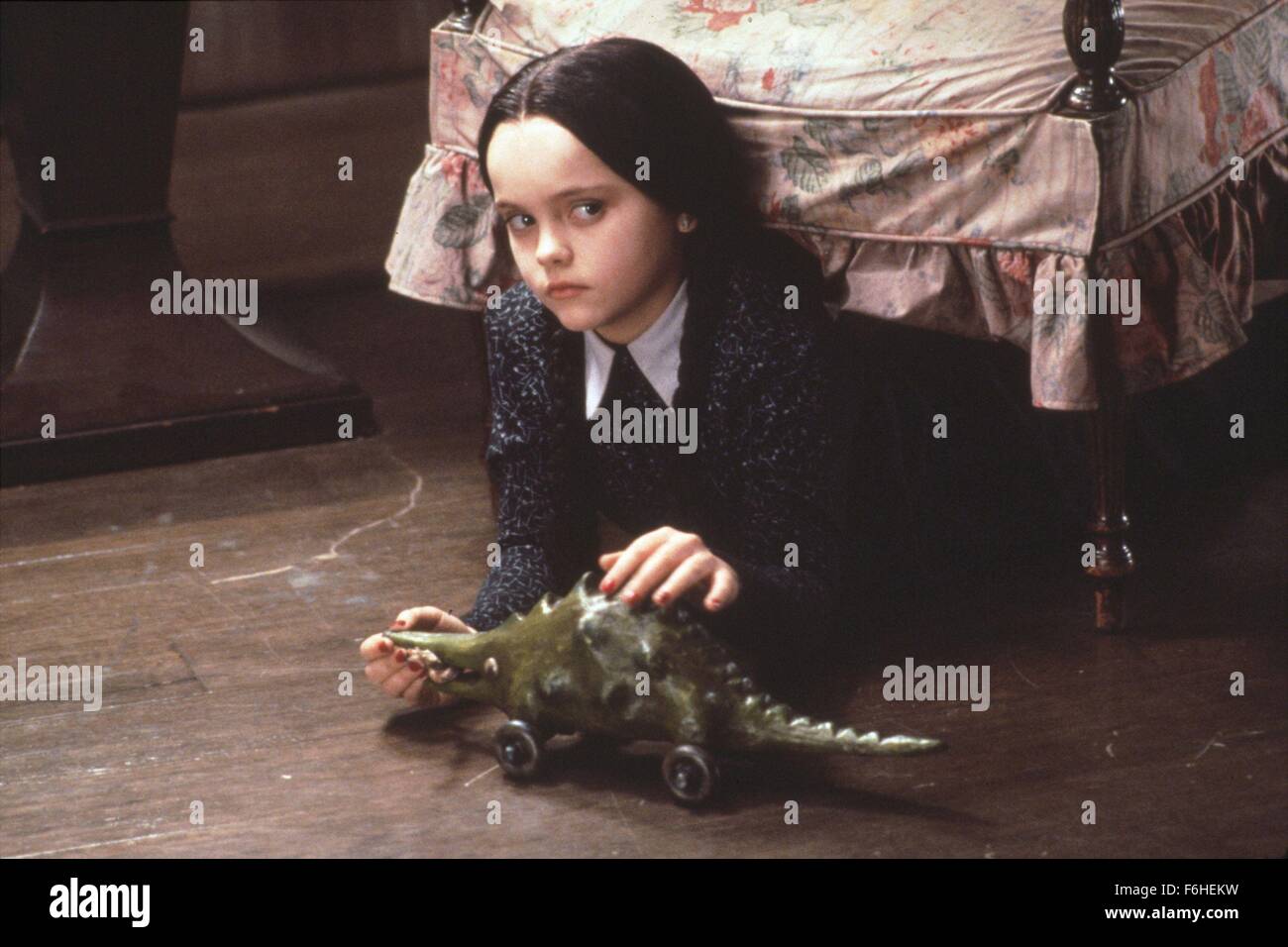 1991, le titre du film : LA FAMILLE ADDAMS, BARRY SONNENFELD, Directeur : Studio : ORION, Photo : Christina Ricci. (Crédit Image : SNAP) Banque D'Images