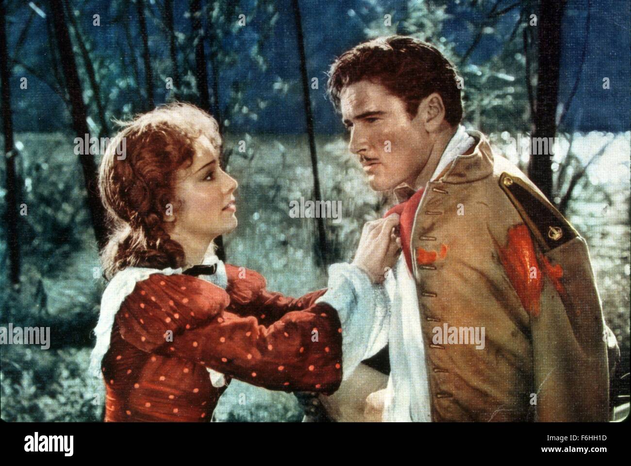 1936 Le Titre Du Film Charge De La Brigade Legere Realisateur Michael Curtiz Studio Warner Photo 1936 Olivia De Havilland Errol Flynn Soins Infirmiers Soins Le Maternage Le