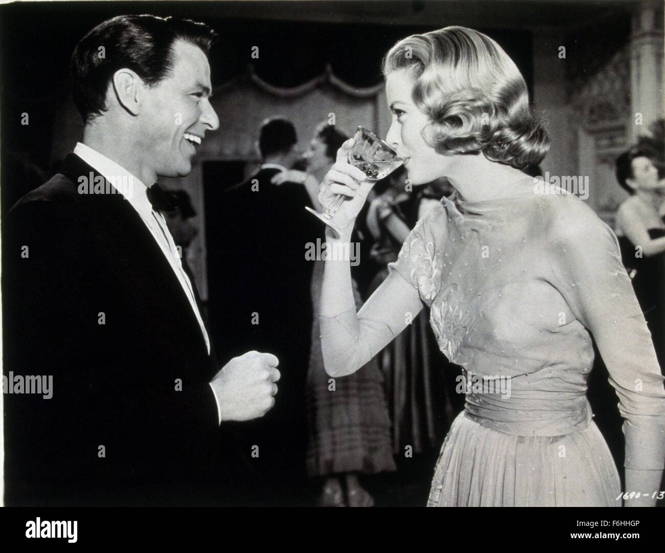 1956, le titre du film : haute société, Réalisateur : CHARLES WALTERS, Studio : MGM, Photo : GRACE KELLY, Frank Sinatra. (Crédit Image : SNAP) Banque D'Images