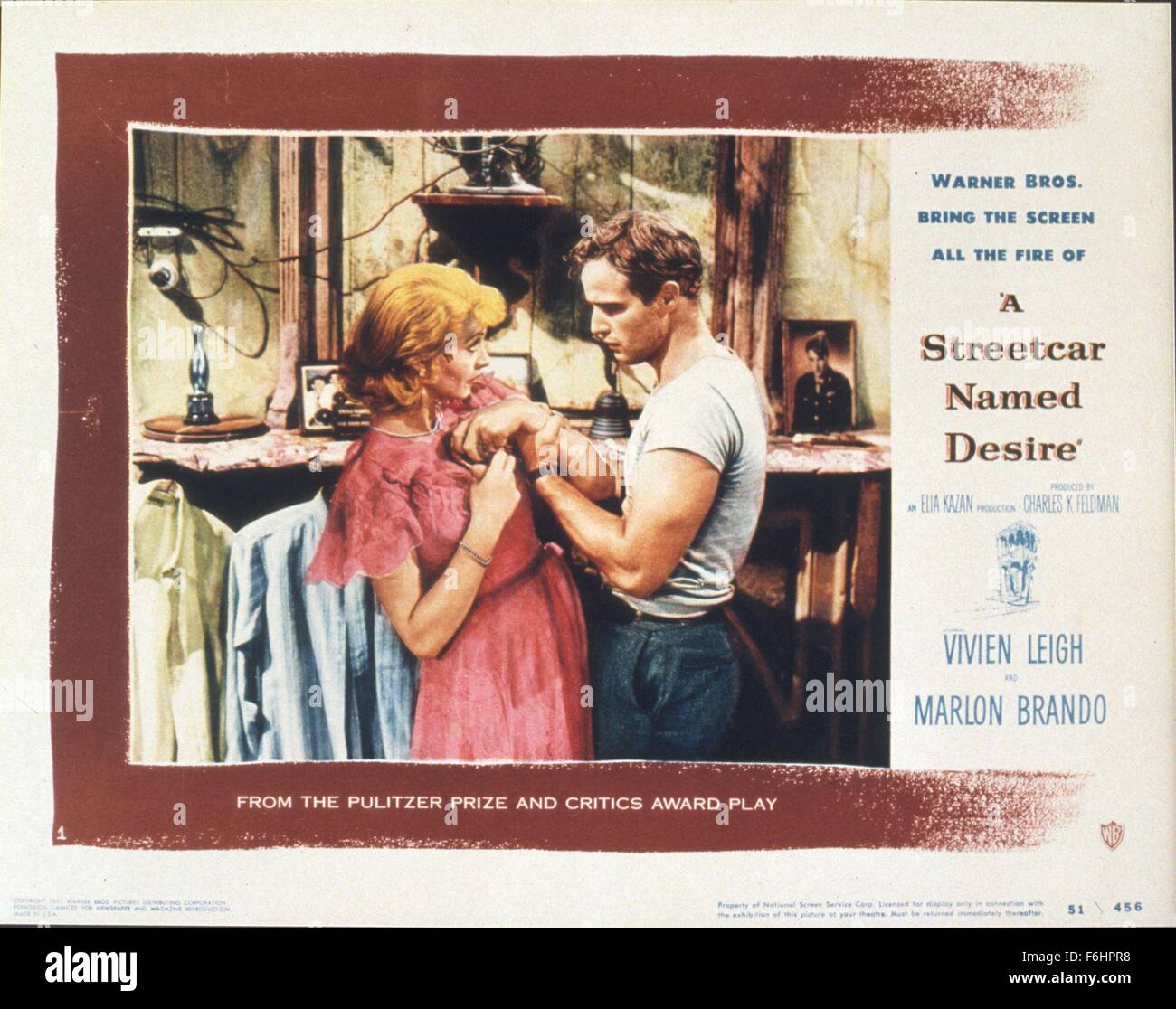 1951, le titre du film : Tramway nommé Désir, Directeur : Elia Kazan, Studio : WARNER, Photo : Marlon Brando, Elia Kazan. (Crédit Image : SNAP) Banque D'Images