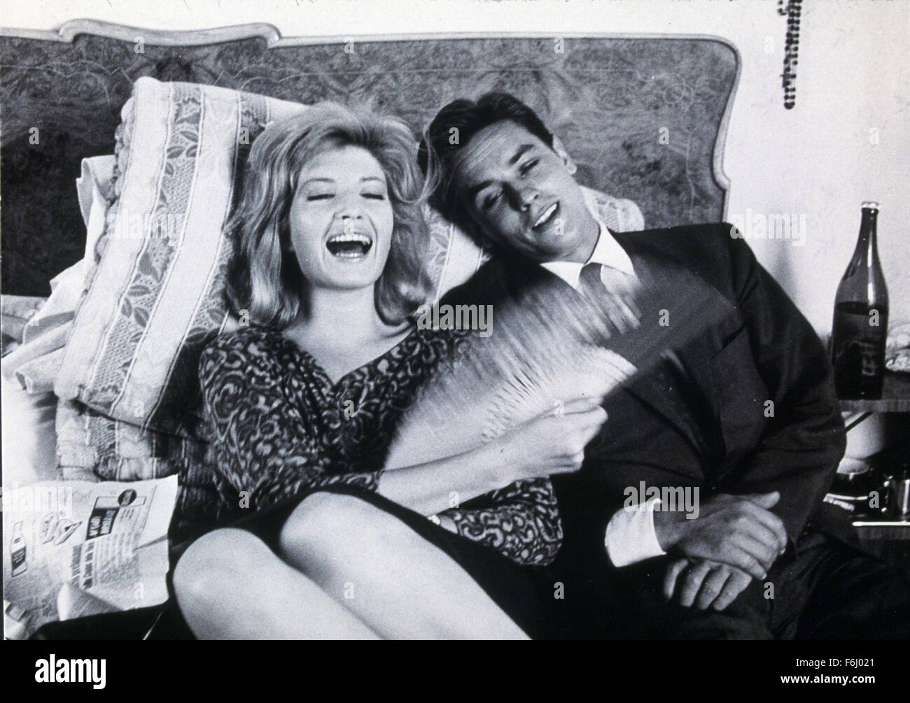 1962, le titre du film : ECLIPSE, Directeur : Michelangelo Antonioni, Photo : Michelangelo Antonioni, Alain Delon. (Crédit Image : SNAP) Banque D'Images