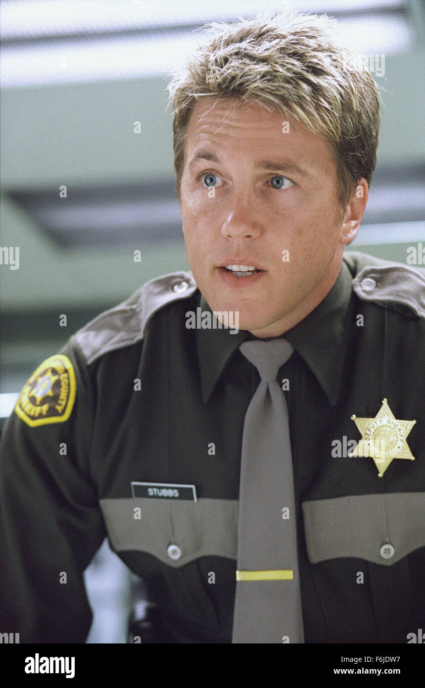 Aug 13, 2003 ; Toronto, Ontario, Canada ; LOCHLYN MUNRO stars comme sous-Scott Stubbs dans le film 'action horreur Freddy Vs. Jason' réalisé par Ronny Yu. Banque D'Images