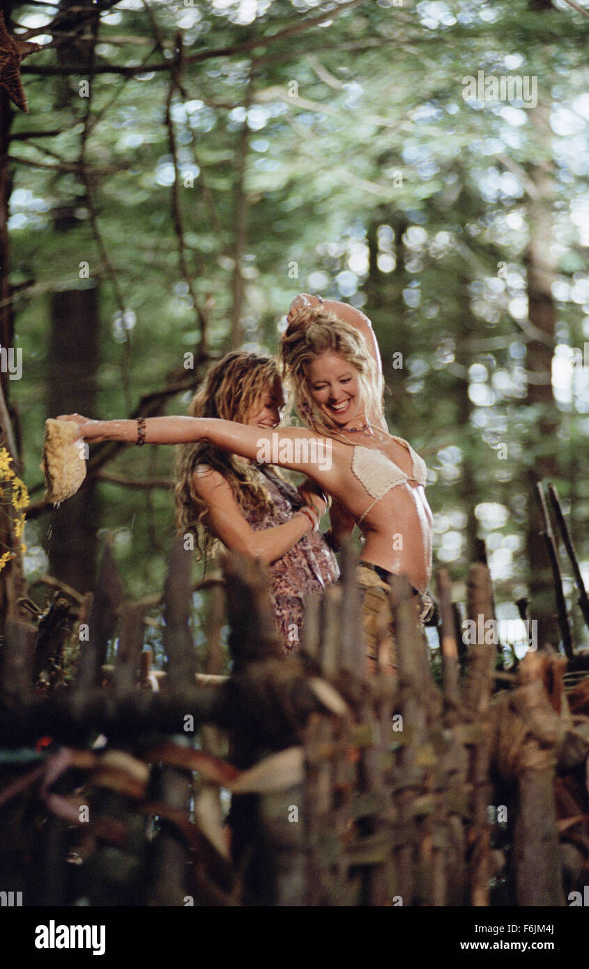 Aug 16, 2004 ; Hollywood, Californie, USA ; (de gauche à droite) Rachel Blanchard comme fleur et Christina Moore comme dans ''Papillon sans rame.'' Banque D'Images