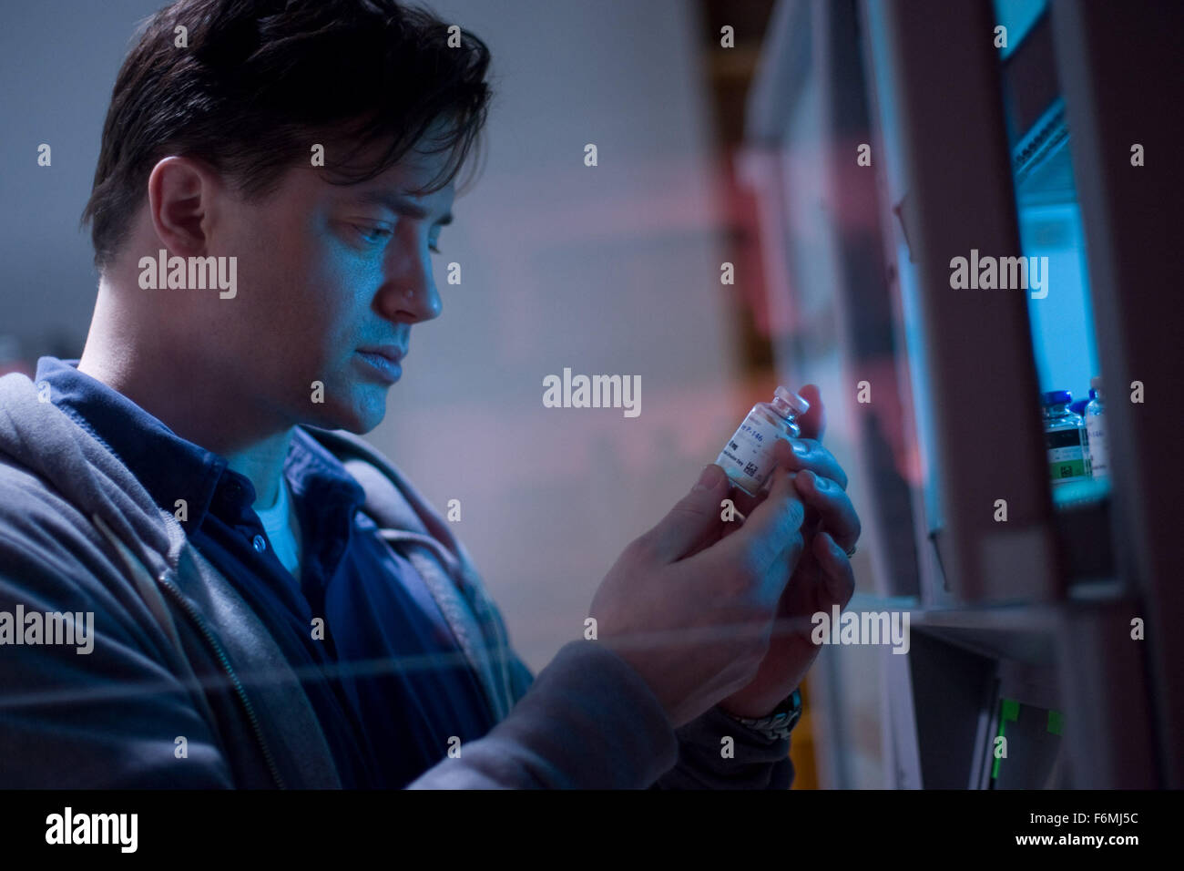 DATE DE SORTIE : Janvier 22, 2010 TITRE DE LA VIDÉO : Mesures extraordinaires STUDIO : CBS Films Réalisateur : Tom Vaughan RÉSUMÉ : UN DRAME centré sur les efforts de John et Aileen Crowley de trouver un chercheur qui pourrait avoir un traitement pour leur deux enfants's trouble génétique rare présenté : Brendan Fraser, John Crowley (Image Crédit : c CBS Films/Photos) Banque D'Images