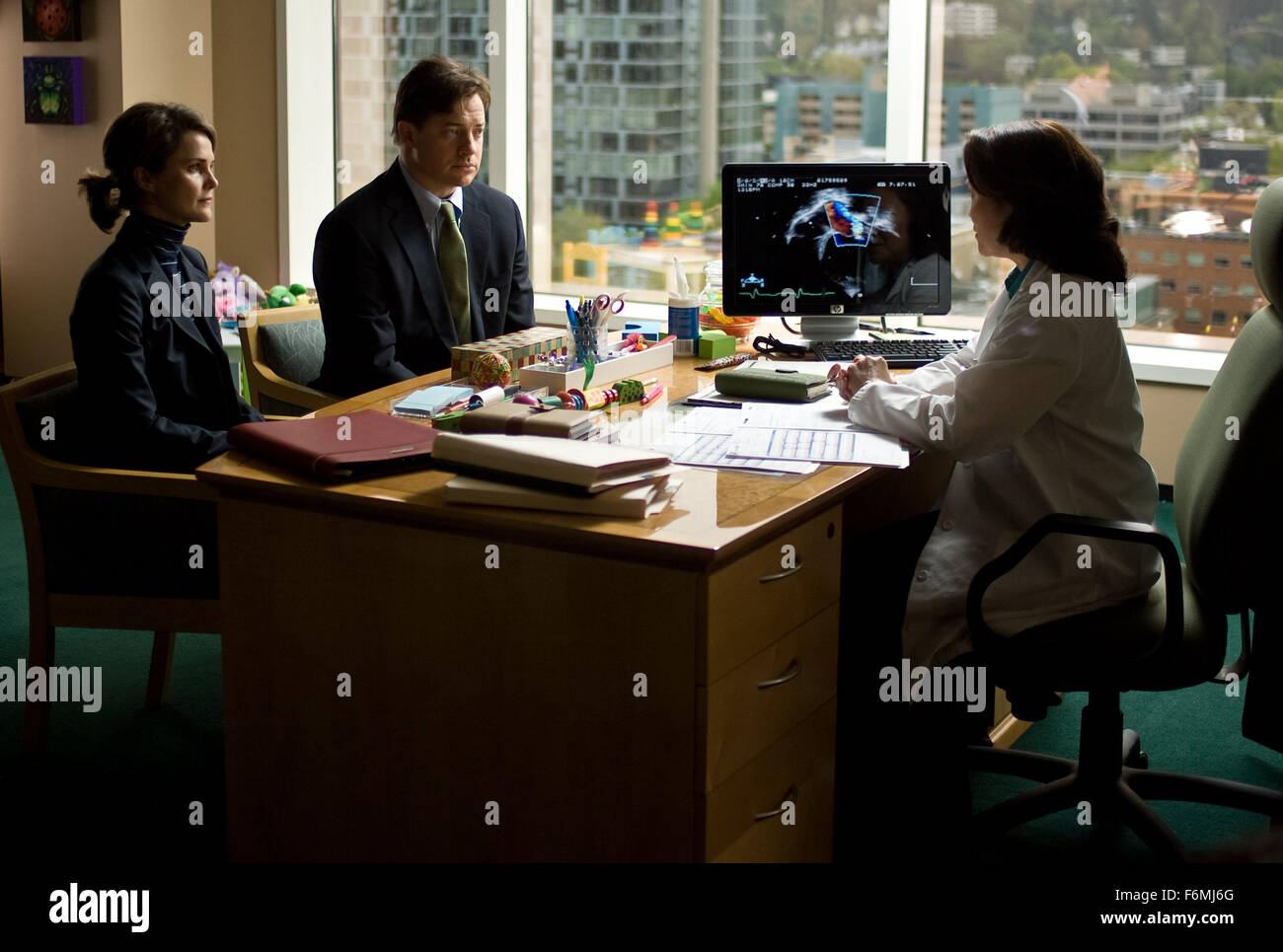 DATE DE SORTIE : Janvier 22, 2010 TITRE DE LA VIDÉO : Mesures extraordinaires STUDIO : CBS Films Réalisateur : Tom Vaughan RÉSUMÉ : UN DRAME centré sur les efforts de John et Aileen Crowley de trouver un chercheur qui pourrait avoir un traitement pour leur deux enfants's trouble génétique rare présenté : KERI RUSSELL comme Aileen Crowley et Brendan Fraser, John Crowley (Image Crédit : c CBS Films/Photos) Banque D'Images