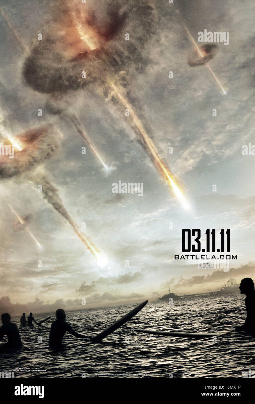 DATE DE SORTIE : Mars 11, 2011 TITRE DE FILM : Battle : Los Angeles STUDIO : Columbia Pictures Réalisateur : Jonathan Liebesman PLOT : un peloton de marines doit affronter une invasion extraterrestre à Los Angeles sur la photo : Affiche (Image Crédit : c Columbia Pictures/photos) Banque D'Images