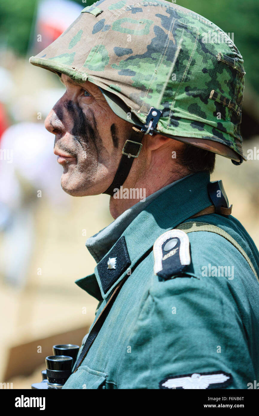 Casquette d'officier allemand de la seconde guerre mondiale en ance