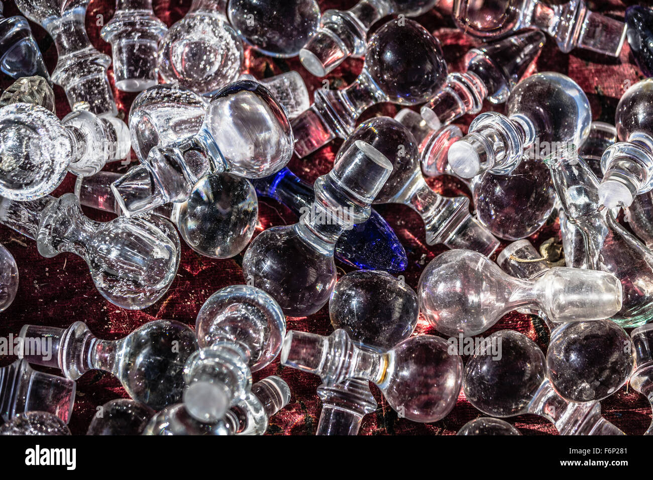 Bouchons en verre dans un groupe Banque D'Images