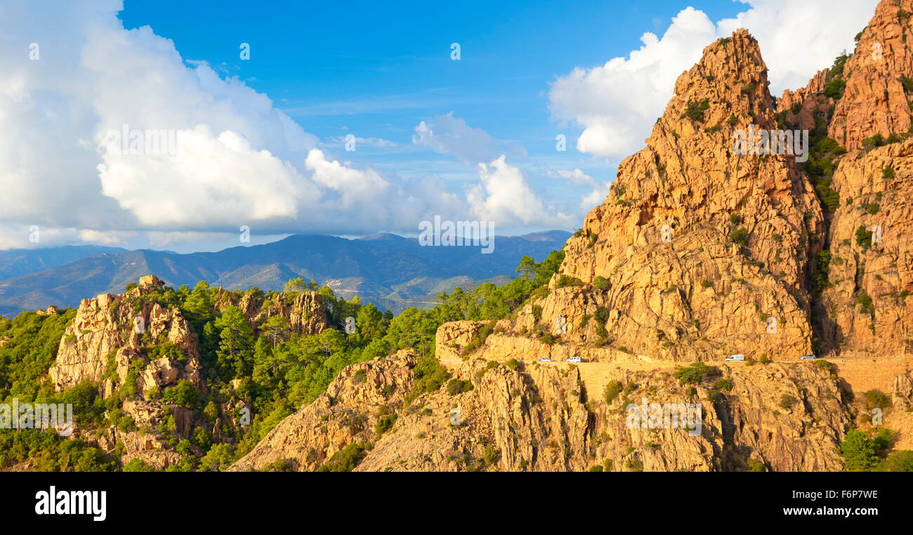 Les Calanches, formations de roches rouges volcaniques des montagnes, Golfe de Porto, Piana, Corse, France, l'UNESCO Banque D'Images