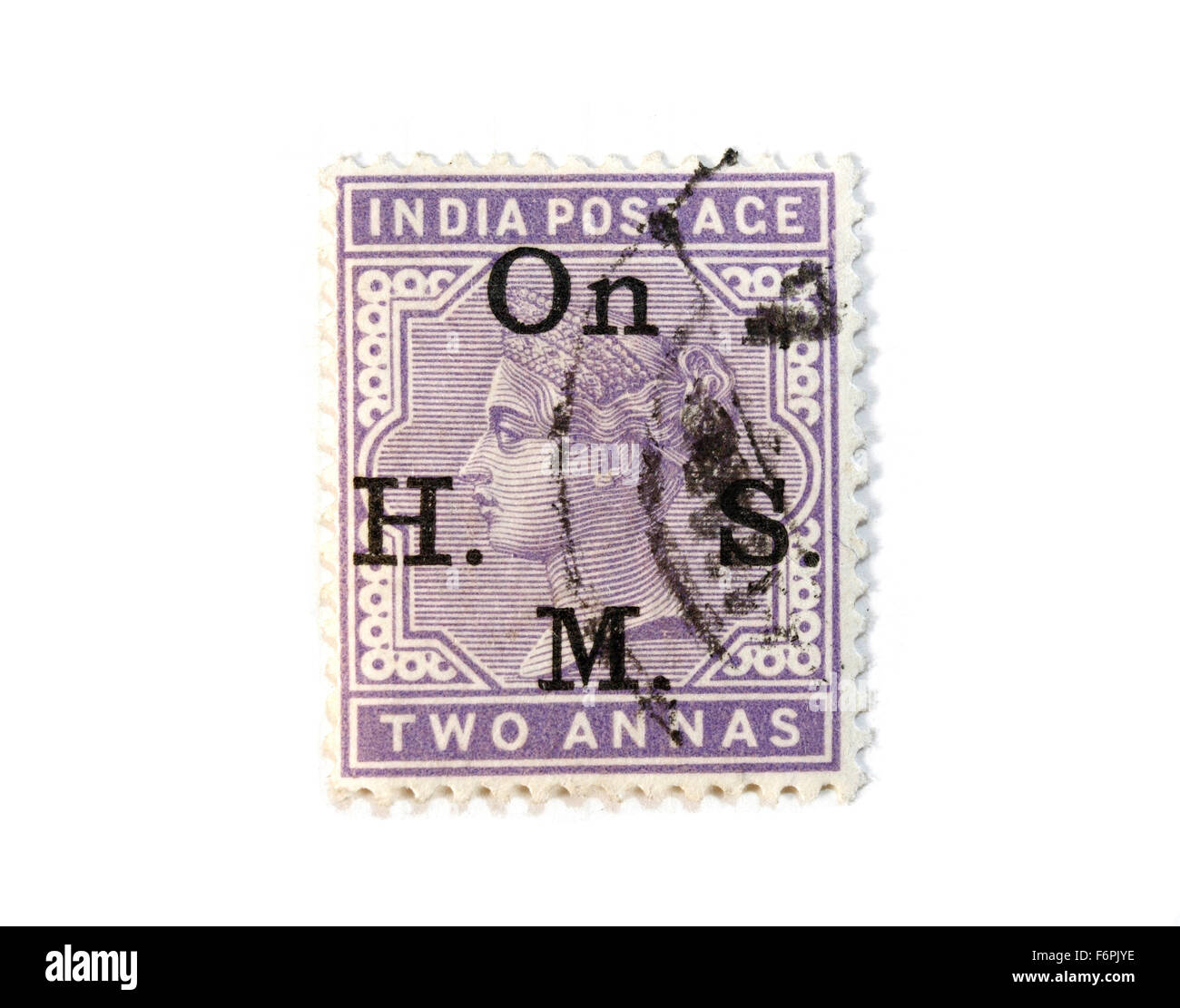 Queen Victoria India Postage Stamp. Sur la marque postale de service de sa majesté. Collection de timbres de l'empire britannique Banque D'Images