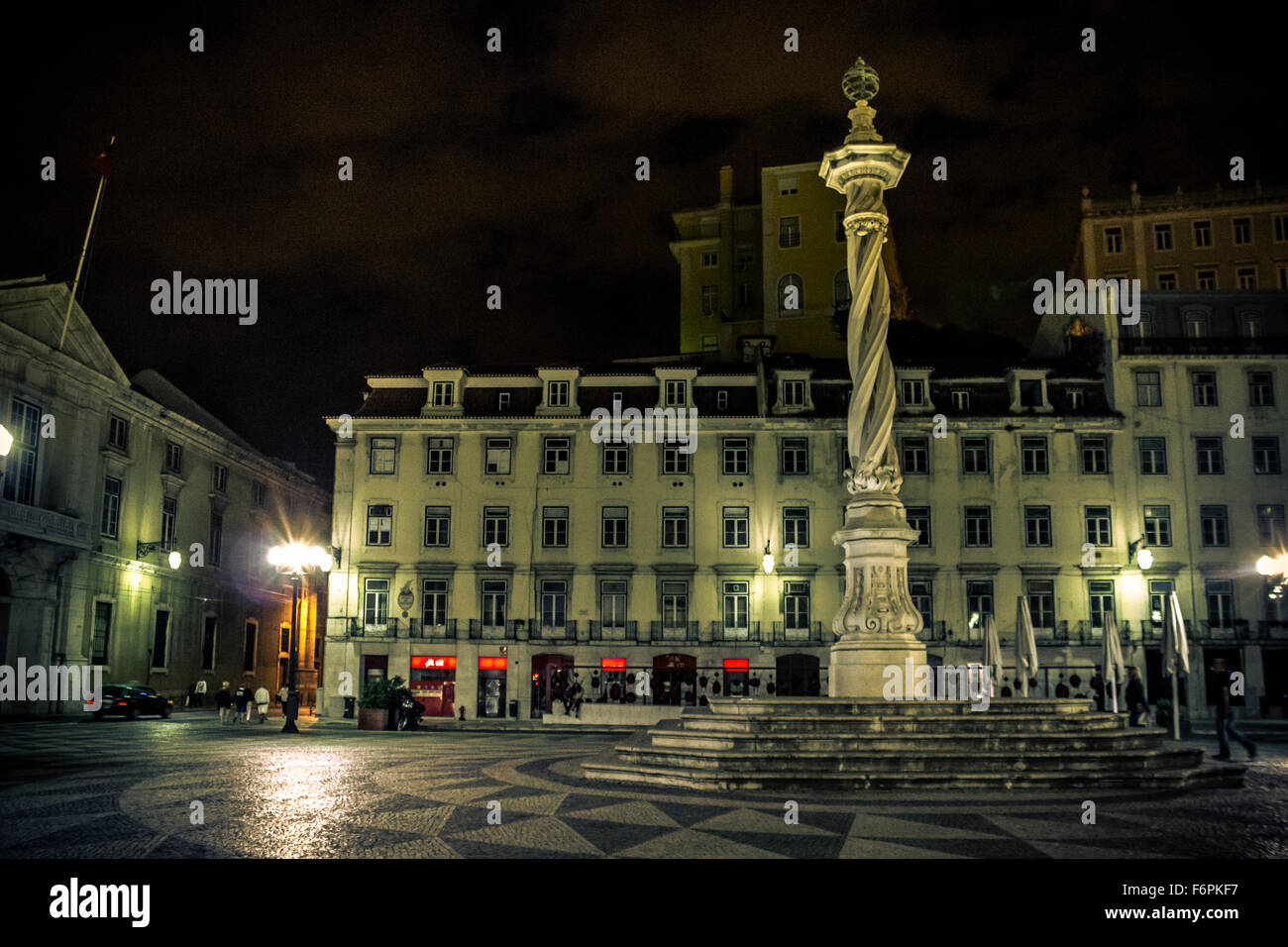 Praca Do Municipio (municipalité) est une petite place calme au quartier de Baixa de Lisbonne, Portugal Banque D'Images