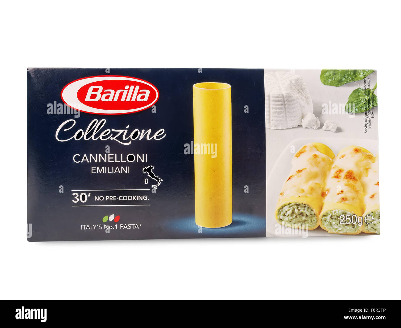 Une boîte de 250g de pâtes sèches Barilla isolé sur un fond blanc. Banque D'Images