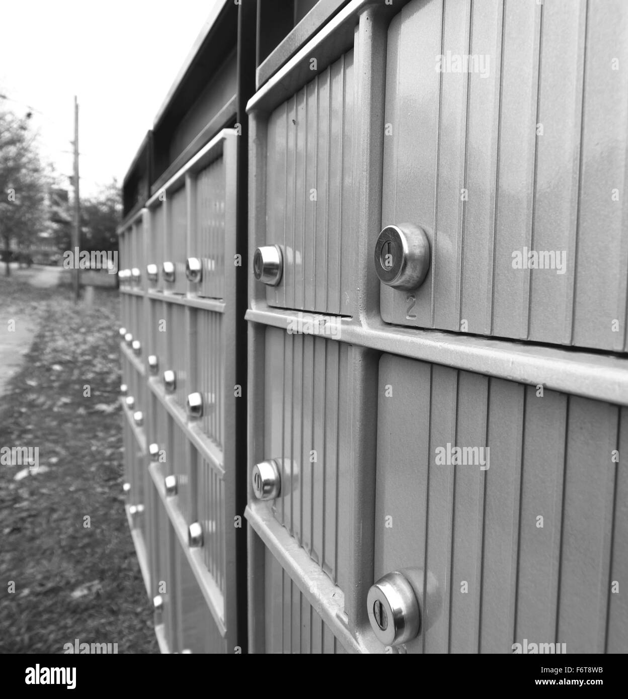 Les boîtes aux lettres de Postes Canada dans un quartier de banlieue au Canada Banque D'Images