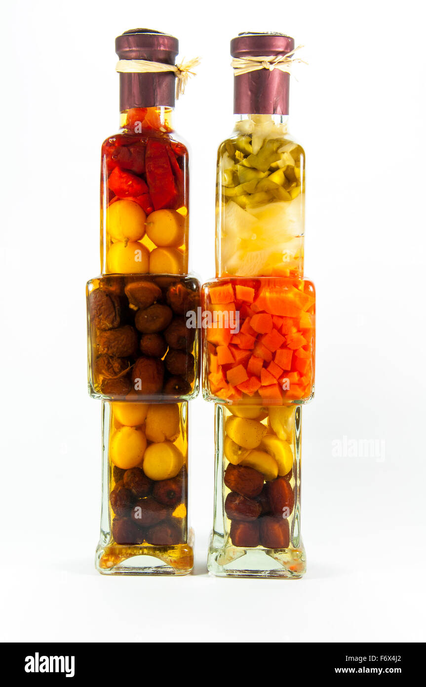 Conserves de légumes dans le flacon en verre Banque D'Images