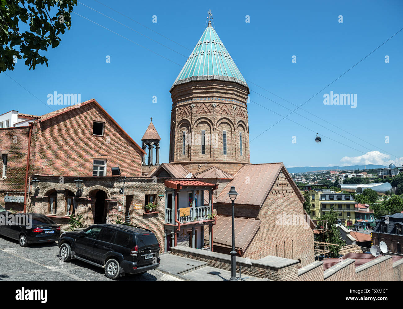 Cathédrale de Saint George - 13e siècle église arménienne de quartier historique de Tbilissi, Géorgie Banque D'Images