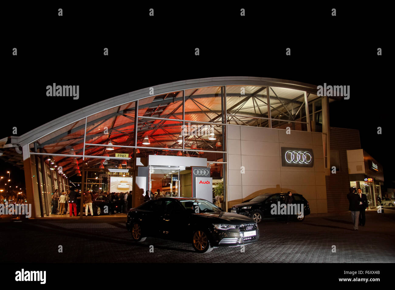 Concessionnaire automobile Audi Banque D'Images