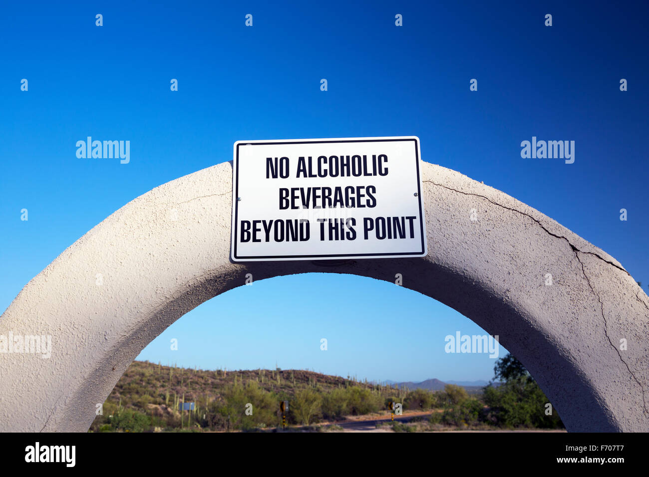 Arizona, Tucson, USA, le 9 avril 2015, pas de boissons alcoolisées, Saguaro National Park West, Arizona Banque D'Images