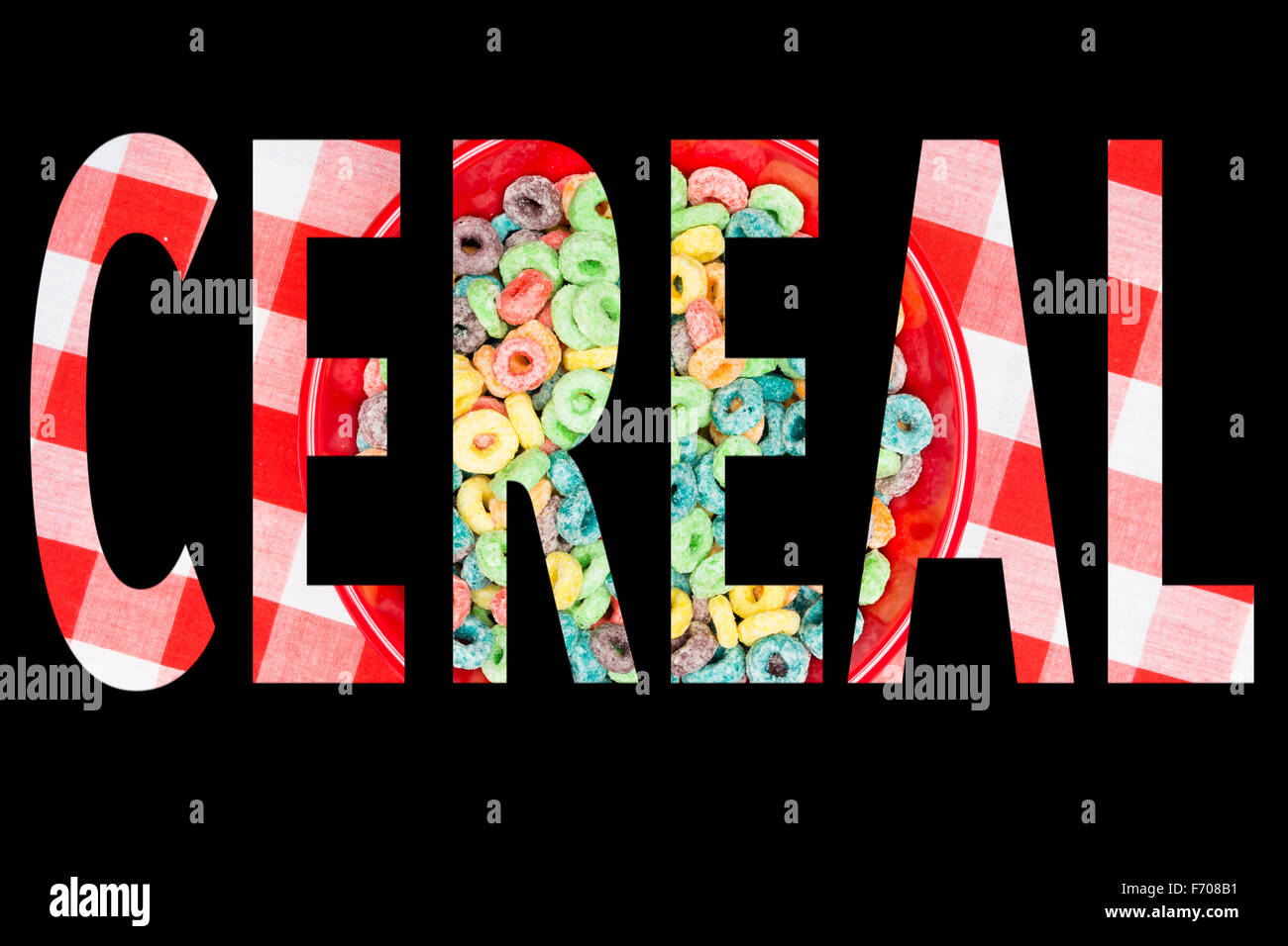 Un bol de rouge sucré sucré, céréales et lait céréales en boucle sur un classique, rouge à carreaux, prêt comme une nappe repas petit déjeuner. Banque D'Images