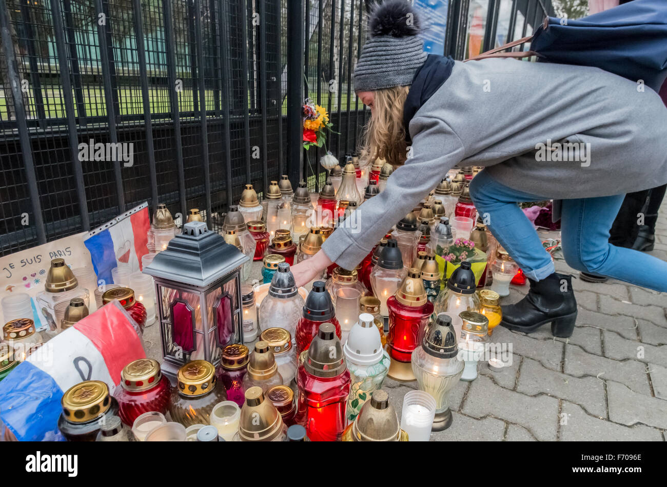 Hommage à 13 attaques novembre Paris, Ambassade de France, Varsovie, Pologne Banque D'Images