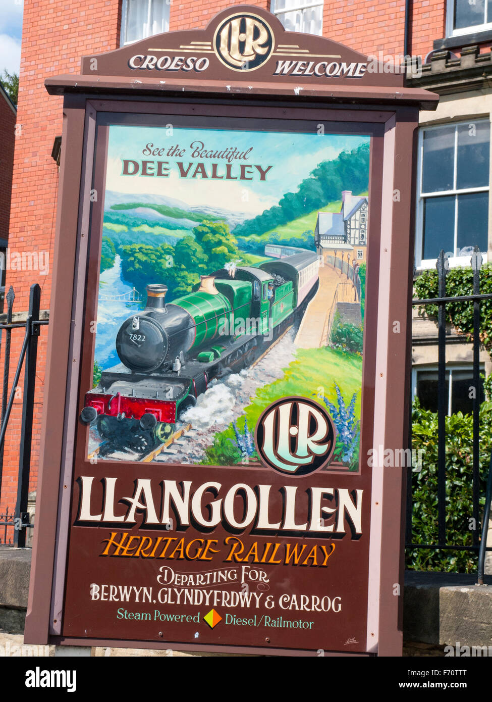 Panneau publicitaire pour Heritage Railway à Llangollen Wales UK Banque D'Images