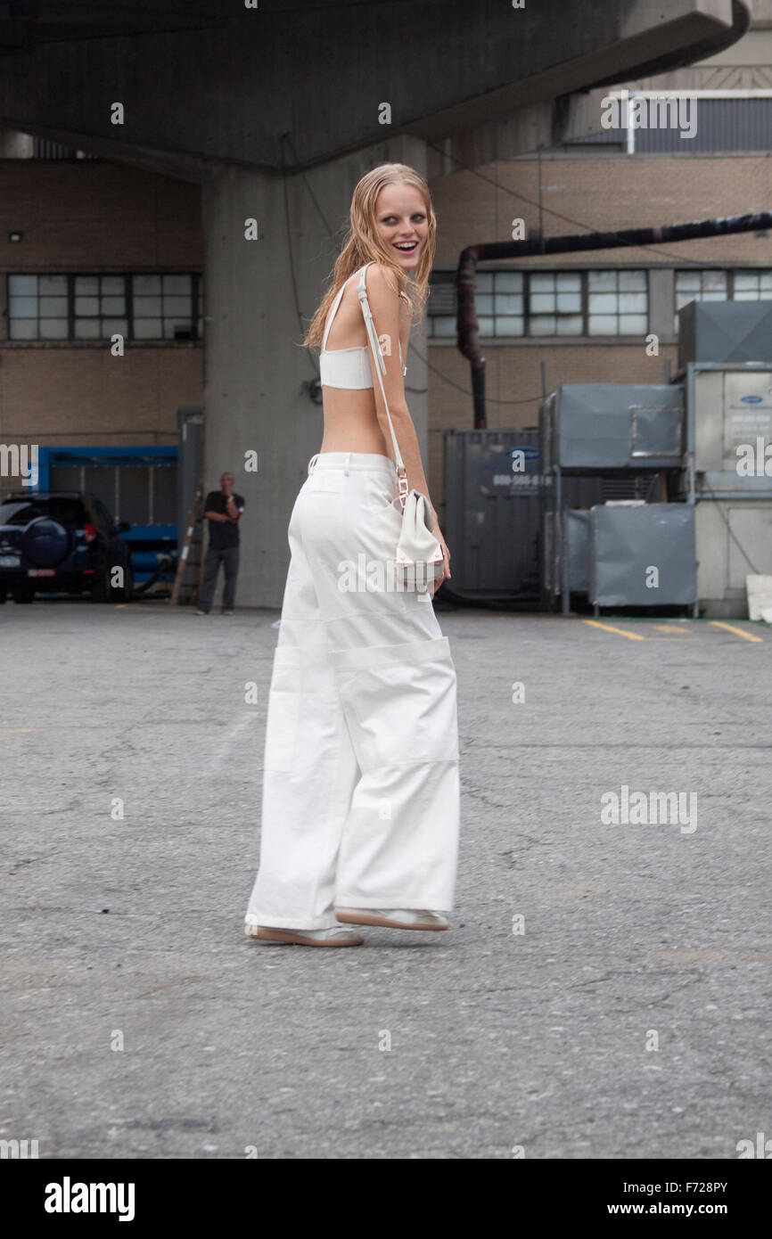 Pas de service modèle Hanne Gaby Odiele. Street Style ? Banque D'Images