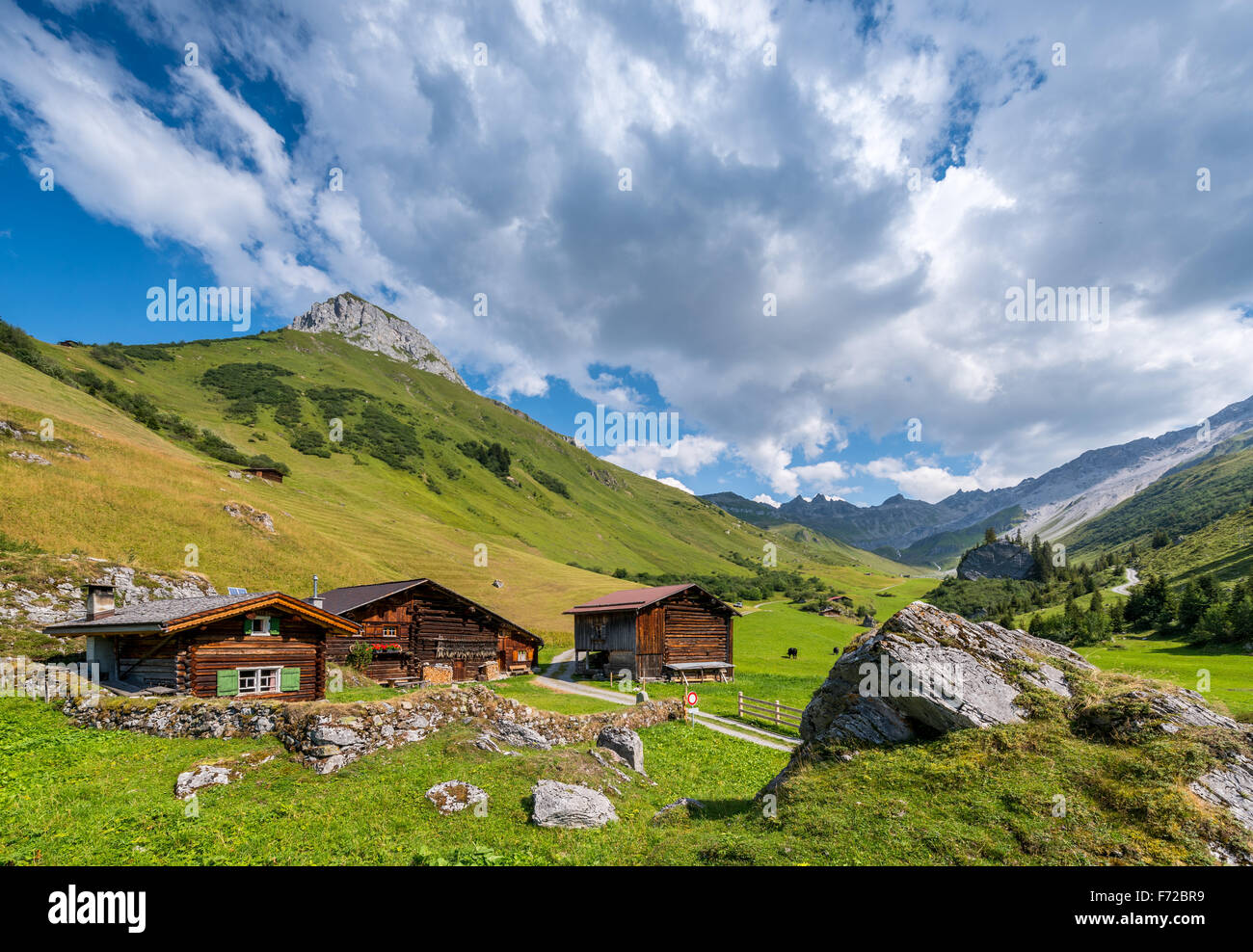 Peaceful Mounain magnifique paysage dans les Alpes, à St. Antönien, Suisse Banque D'Images