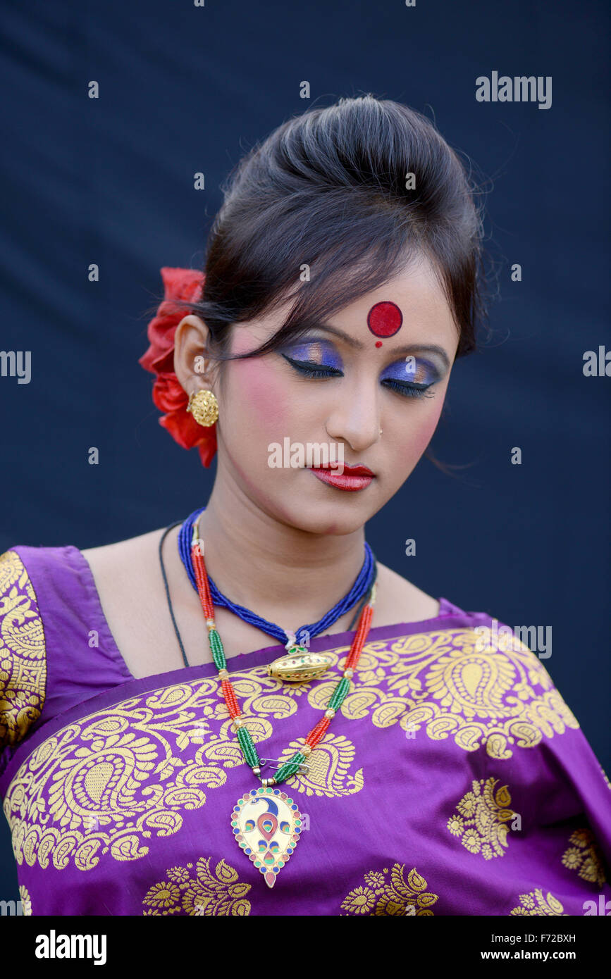 Femme près du visage, Assam, Inde, Asie, M.# 786 Banque D'Images