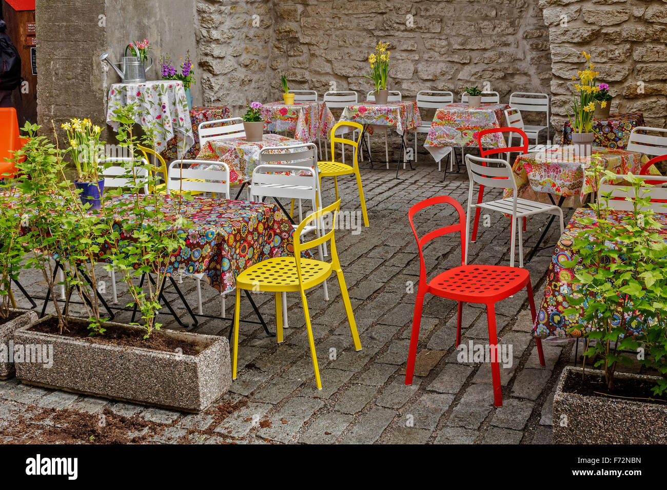 Bar et Restaurant Café coloré Tallinn Estonie Banque D'Images