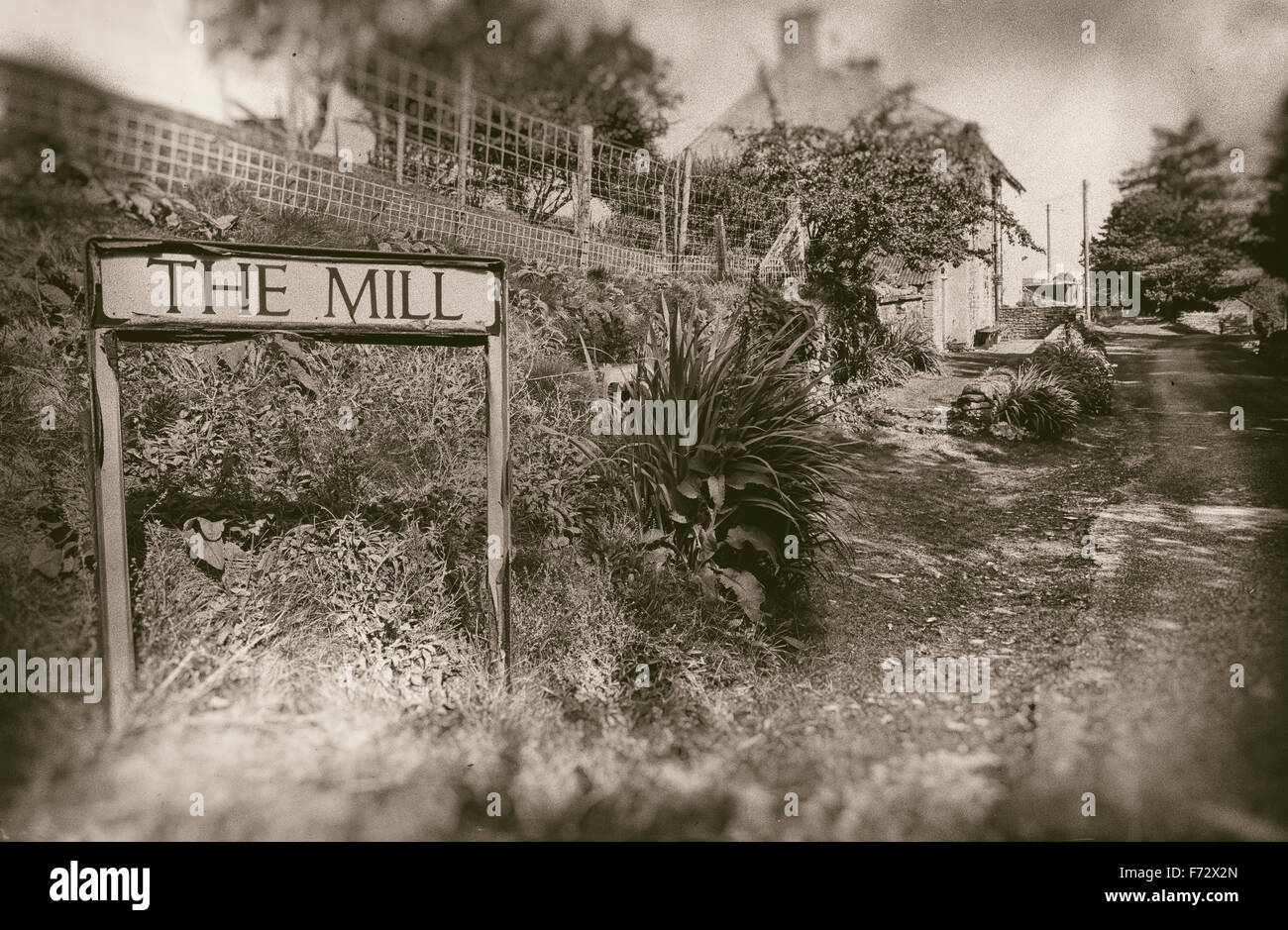 Image style ancien de l'usine, dans le comté de Durham, Blanchland dans la campagne anglaise. Vieillissement intentionnelle effets appliqués à Banque D'Images