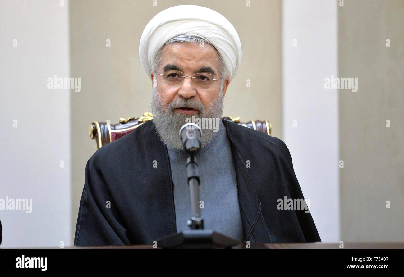 Téhéran, Iran. 23 novembre, 2015. Le Président iranien Hassan Rohani lors d'une conférence de presse commune suite des pourparlers le 23 novembre 2015 à Téhéran, Iran. Banque D'Images