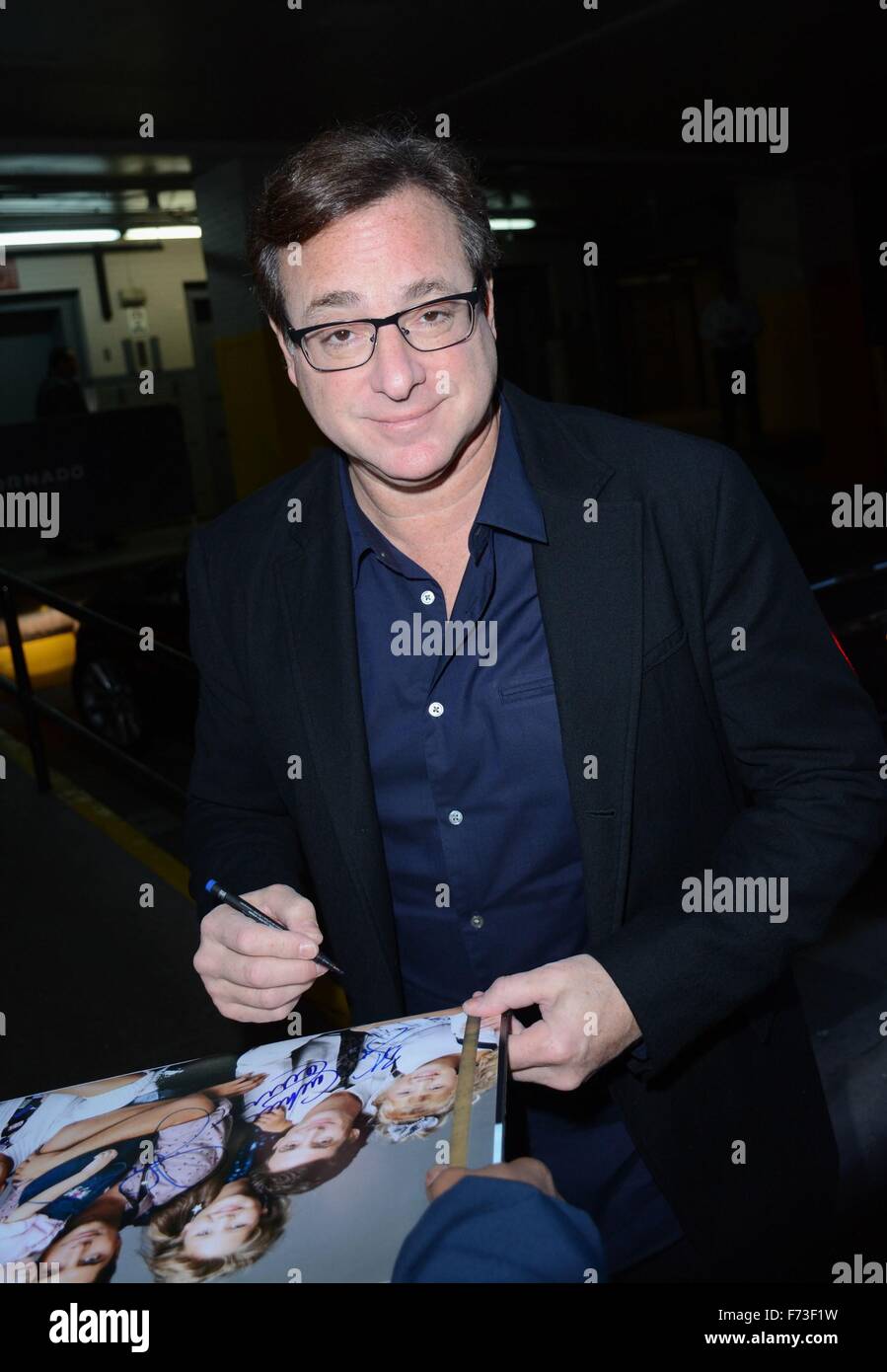 New York, NY, USA. 24 Nov, 2015. Bob Saget dehors et environ pour la célébrité Candids - TUE, New York, NY 24 Novembre, 2015. Credit : Derek Storm/Everett Collection/Alamy Live News Banque D'Images