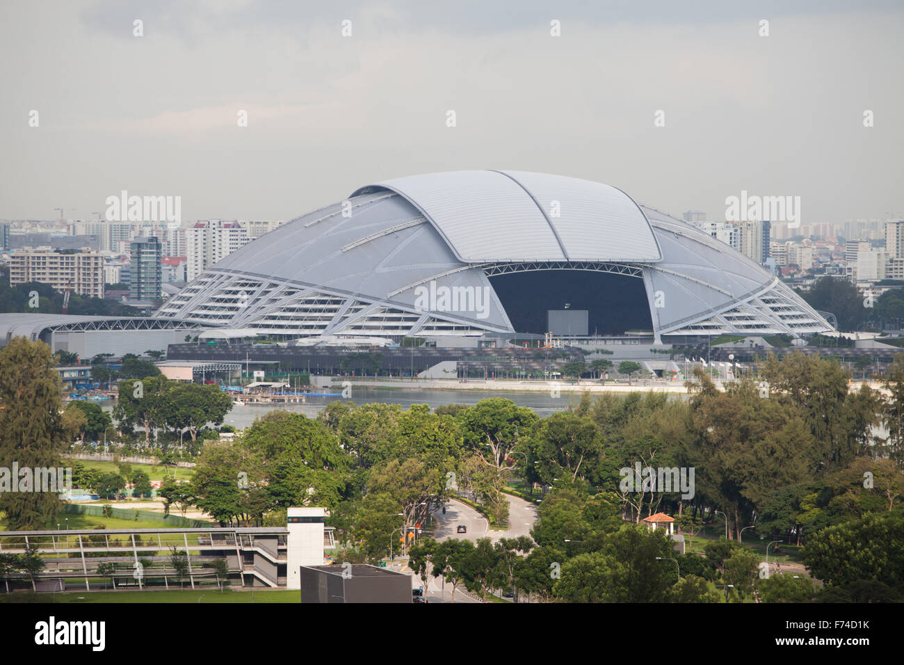 Architecture du moyeu des sports de Singapour et l'OCBC Centre aquatique Banque D'Images