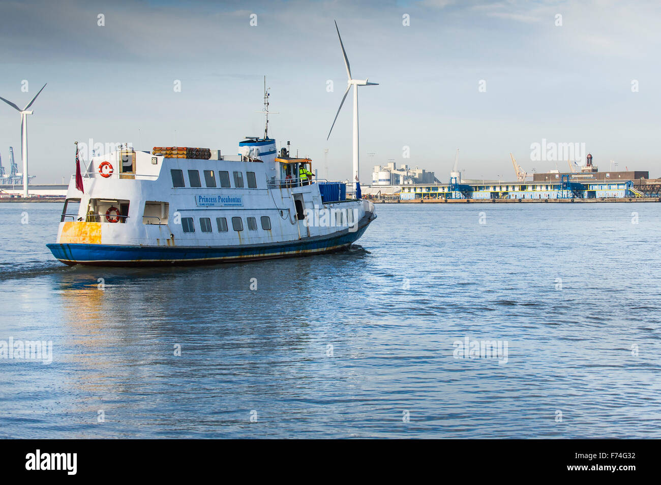 La princesse Pocahontas travaillant comme le Tilbury à Gravesend traversier sur la Tamise. Banque D'Images