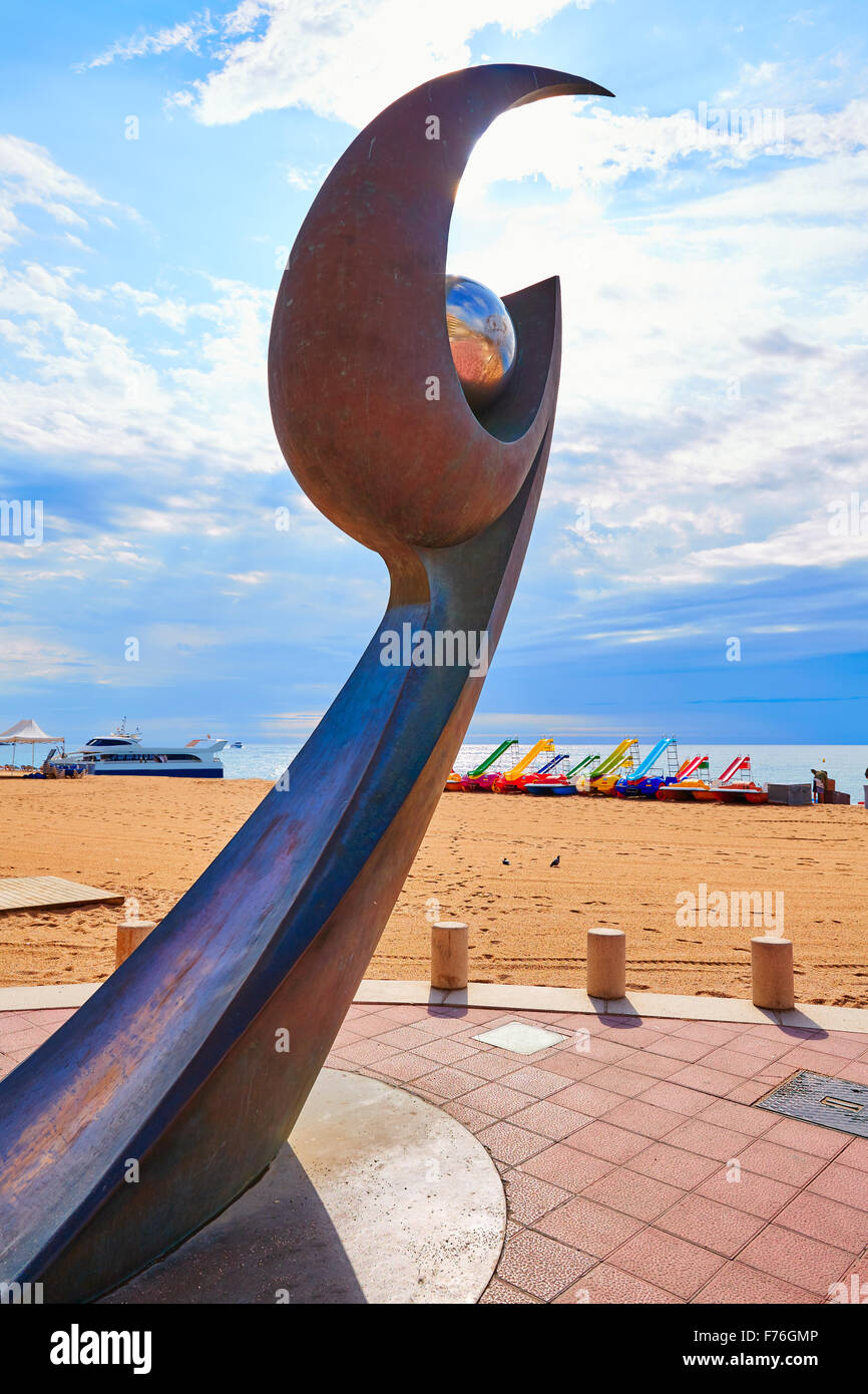 Lloret de Mar L Esguard monument à la plage Costa Brava de Catalogne Banque D'Images