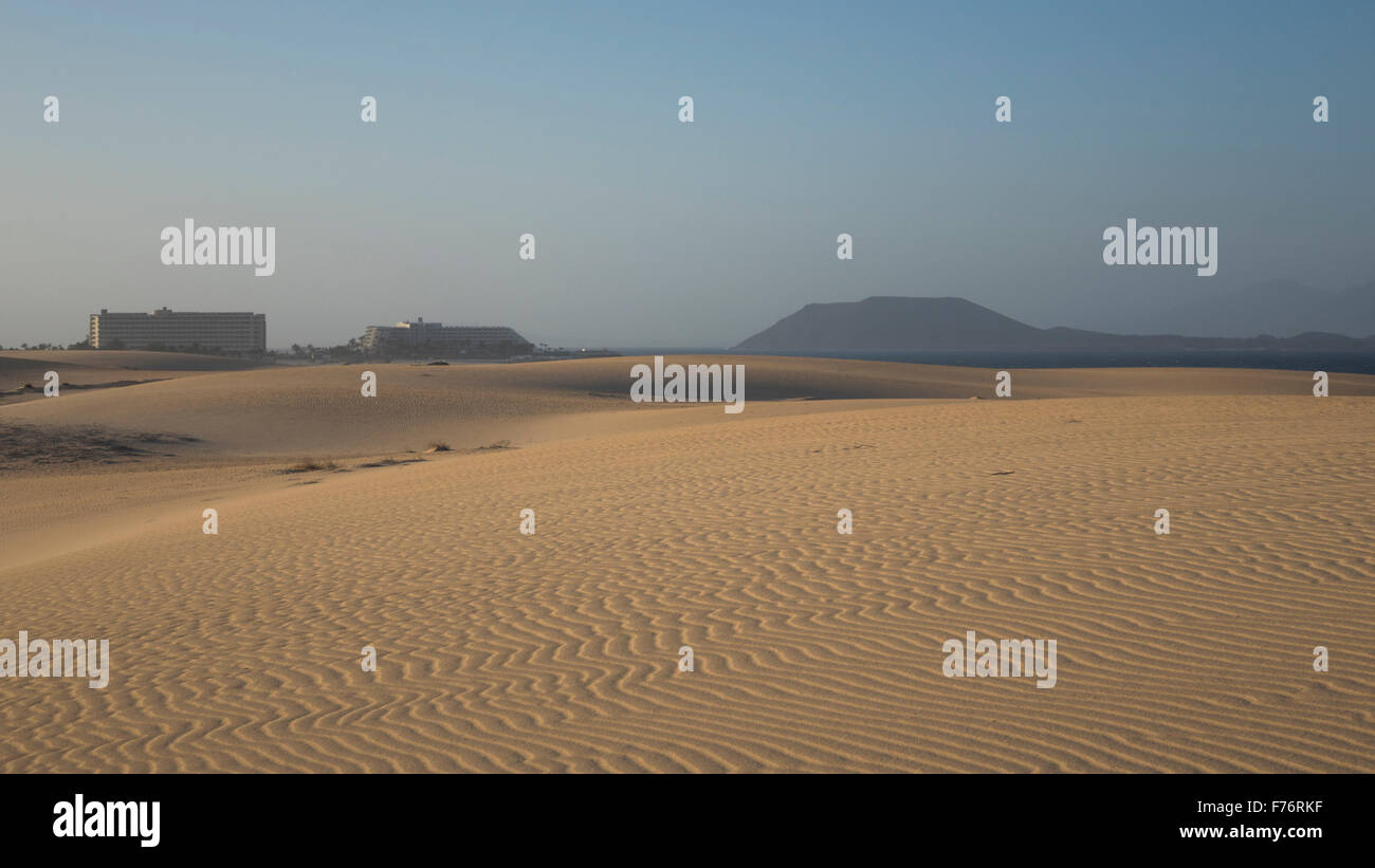 Les patrons de sable sur le parc naturel de Corralejo, Fuerteventura, Espagne Banque D'Images