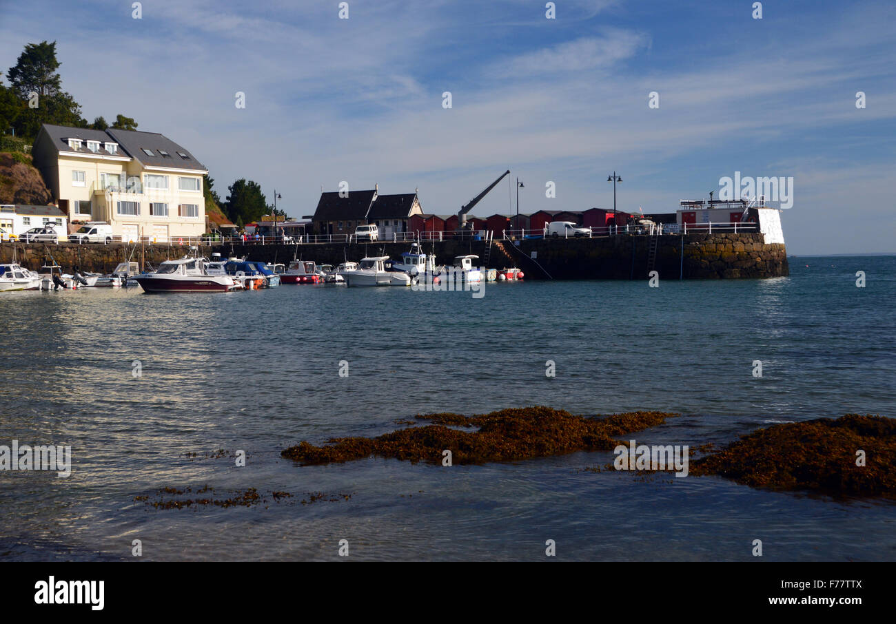 St Rozels Bay Rozel bay Banque de photographies et d’images à haute résolution - Alamy