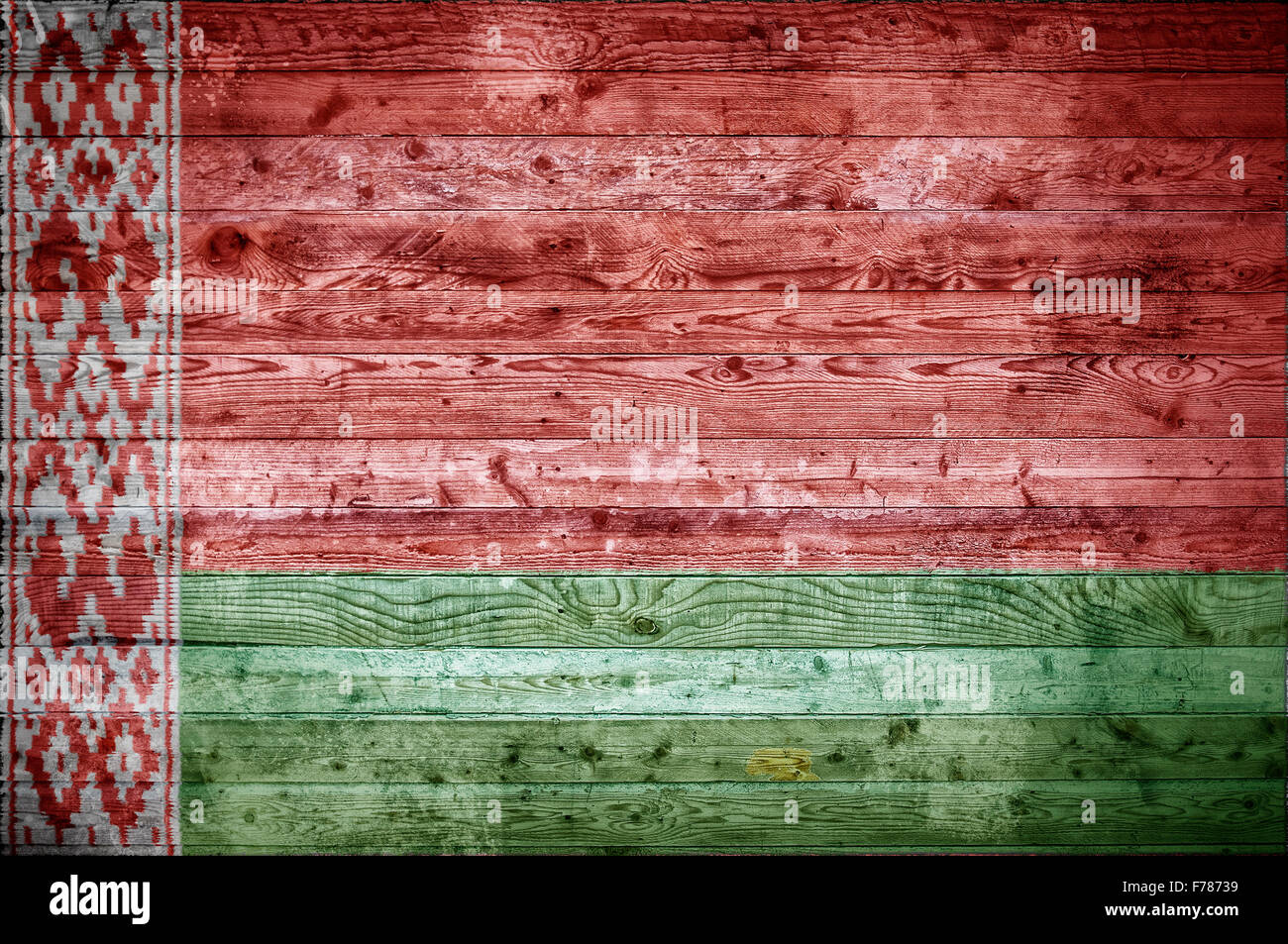 Une vignetted image de fond du drapeau de la Biélorussie peints sur des planches de bois d'un mur ou le plancher. Banque D'Images