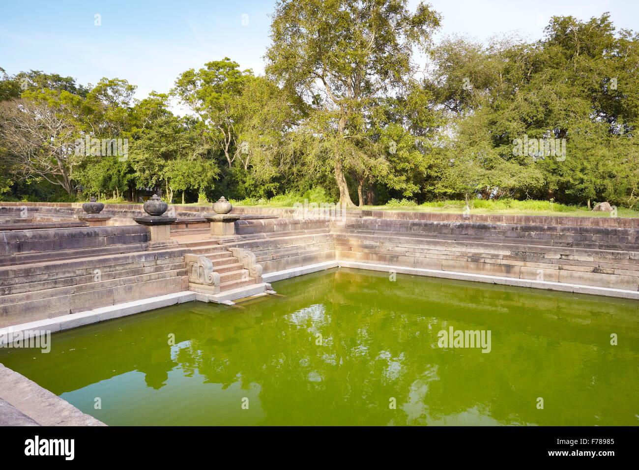 Sri Lanka - Anuradhapura, Abhayagiri extérieure, site du patrimoine mondial de l'UNESCO Banque D'Images